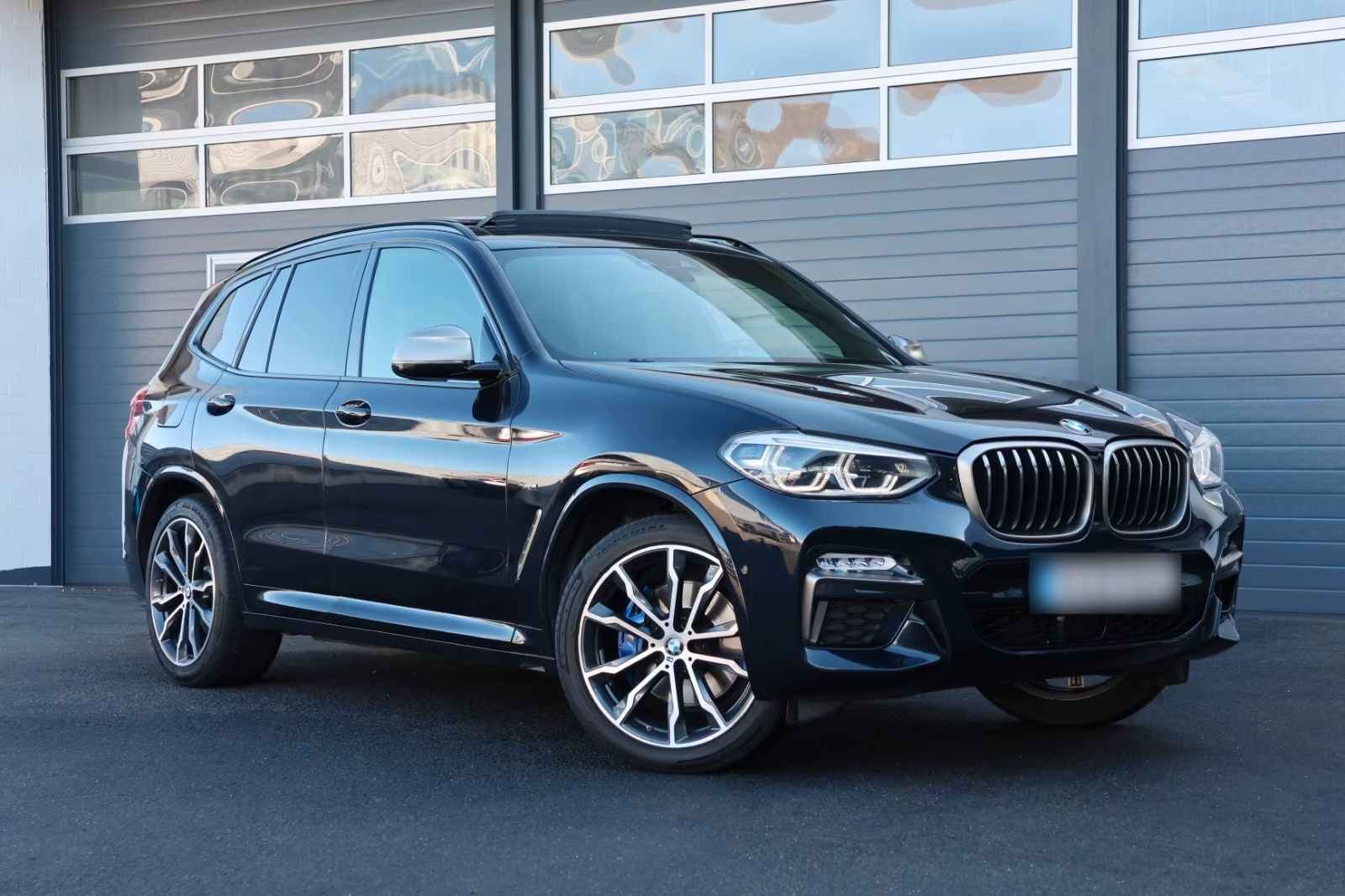 BMW X3 - FULL BLACK FULL OPTION - BMW X3 - SYC75