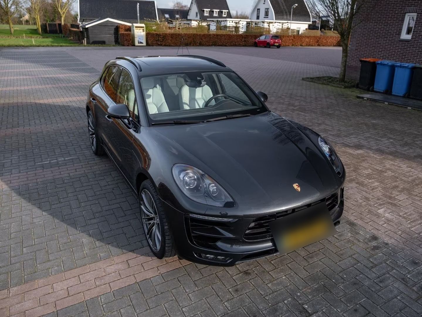 Porsche Macan - FULL OPTION - Porsche Macan - SYC75