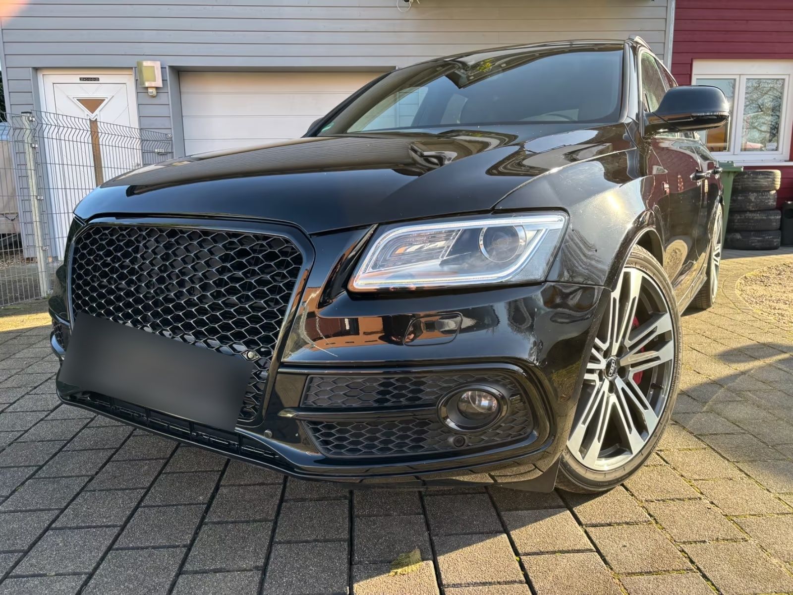 AUDI SQ5 - FULL BLACK FULL OPTION - Audi SQ5 - SYC75