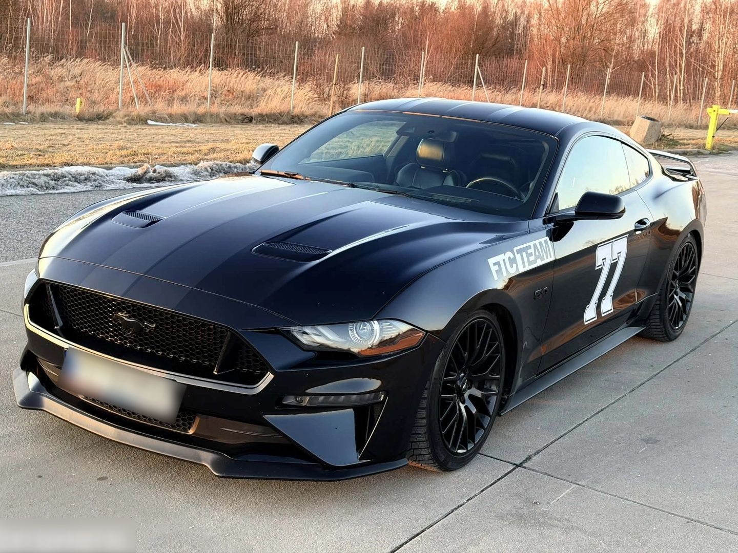 FORD MUSTANG - FULL BLACK - Ford Mustang - SYC75