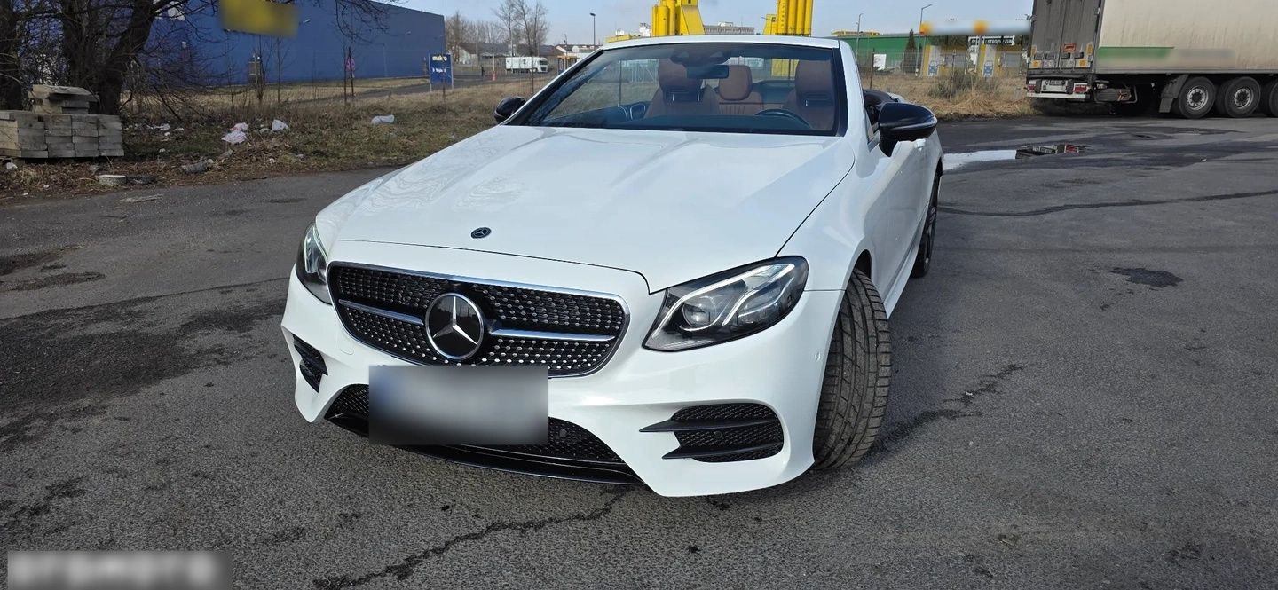 MERCEDES BENZ CLASSE E-FULL OPTION - Mercedes Classe E Cabriolet - SYC75