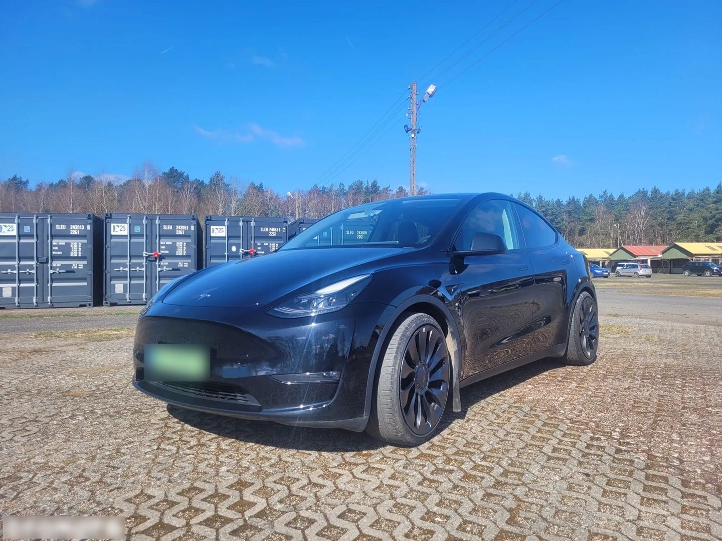 TESLA MODEL Y PERFORMANCE - FULL BLACK - Tesla Model Y - SYC75
