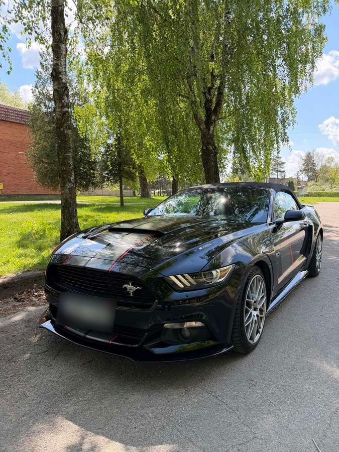 FORD MUSTANG FULL BLACK- FULL OPTION - Ford Mustang - SYC75