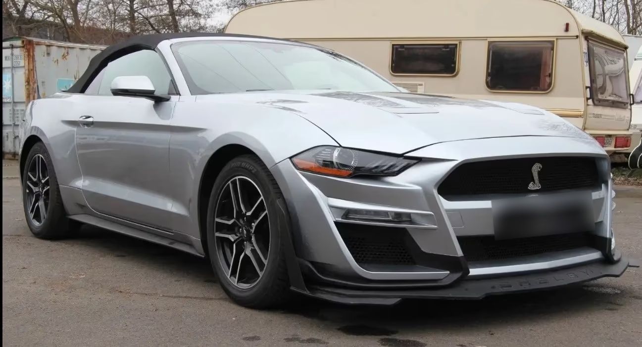 FORD MUSTANG - FULL OPTION