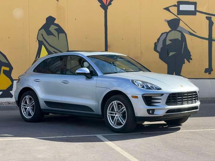 PORSCHE MACAN- FULL OPTION - Porsche Macan - SYC75