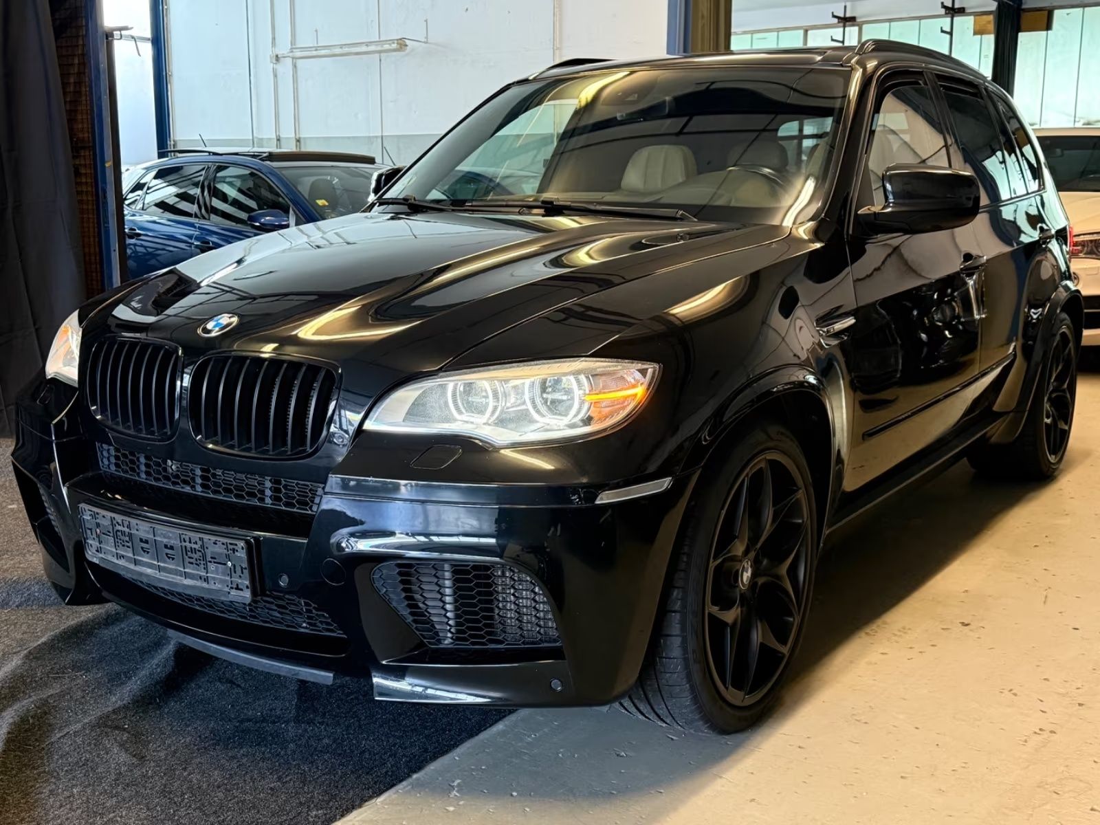 BMW X5 M BASIS - FULL OPTION