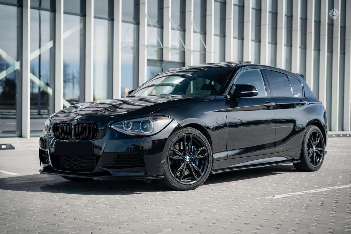 BMW M135 FULL BLACK - FULL OPTION - BMW Autre - SYC75