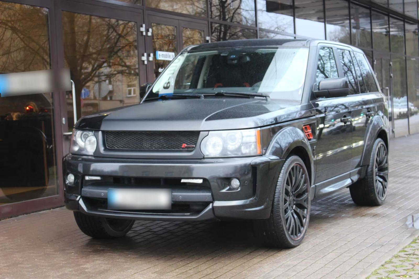 LAND ROVER RANGE ROVER SPORT - FULL BLACK