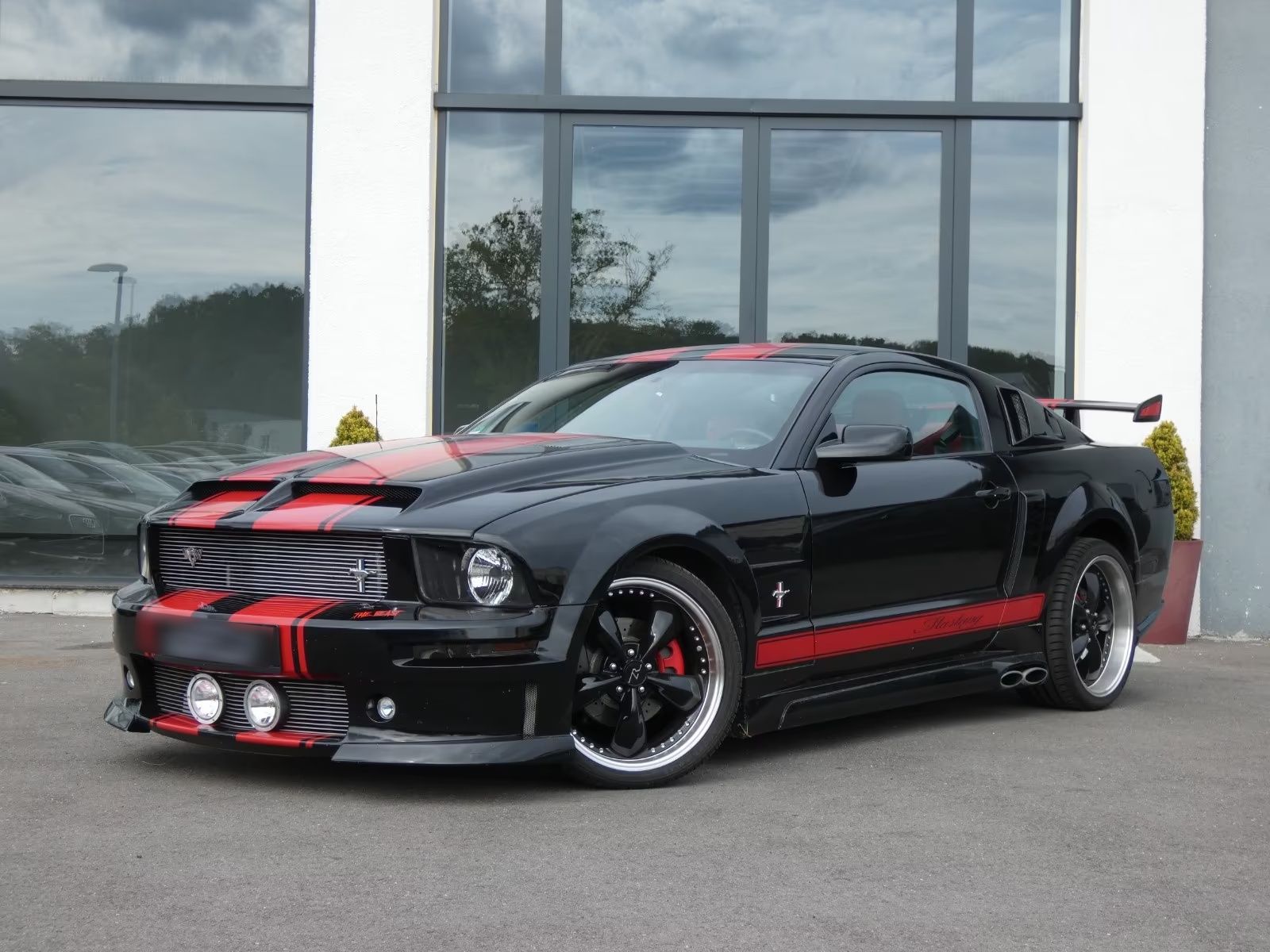 FORD MUSTANG - FULL BLACK - Ford Mustang - SYC75
