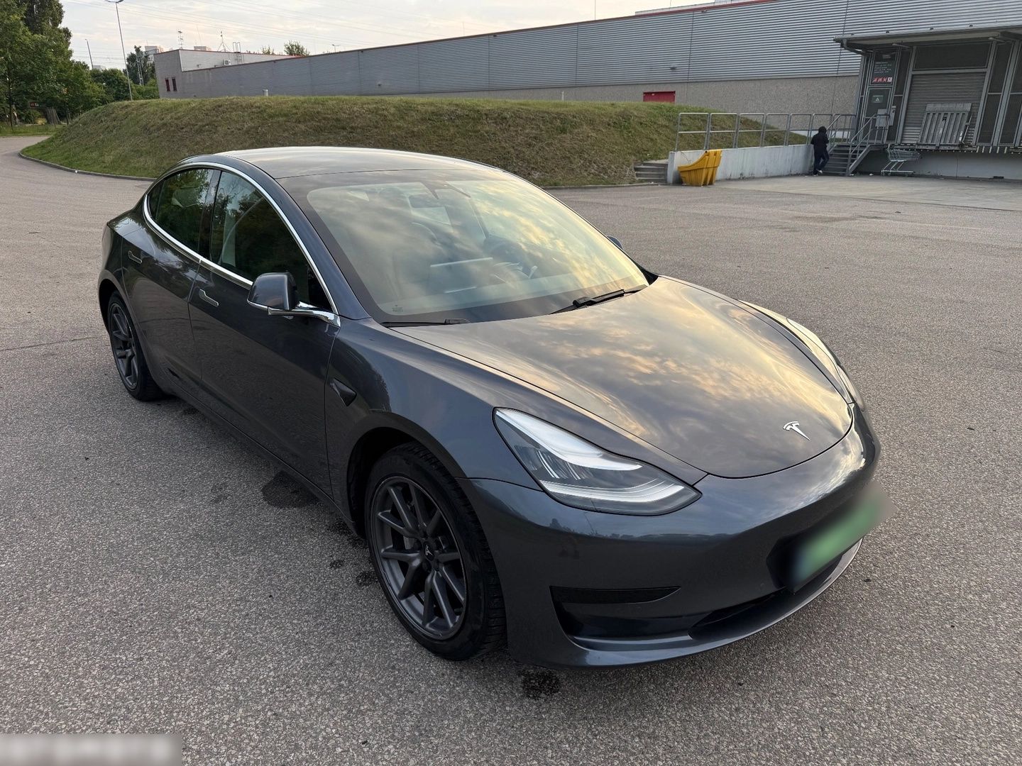 TESLA MODEL 3 STANDARD PLUS - 325 CH