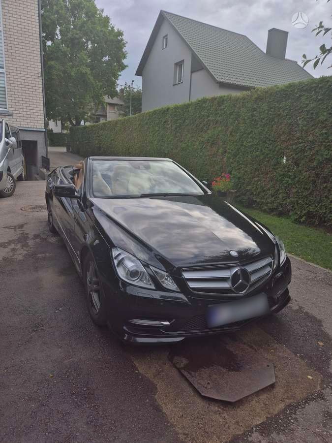 MERCEDES Benz E 350 - FULL OPTION - Mercedes Classe E - SYC75
