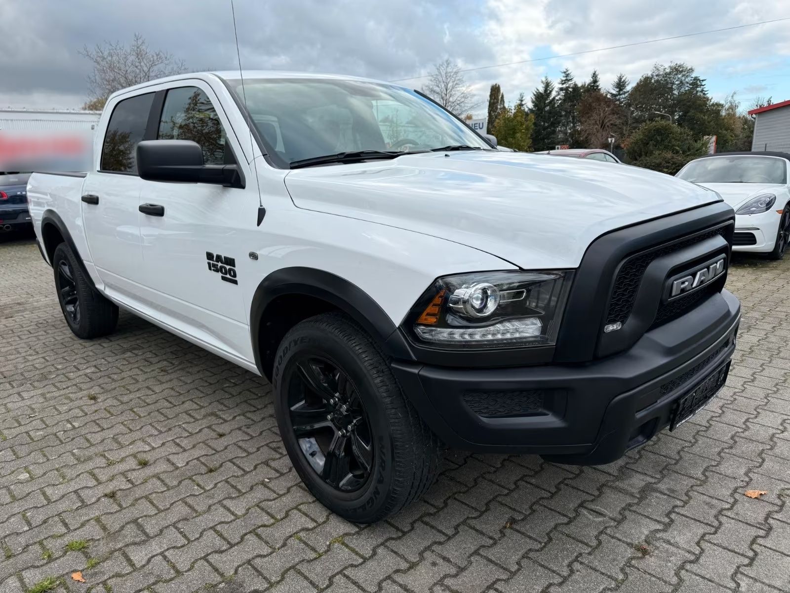 DORGE RAM - 305 CH - Dodge RAM - SYC75