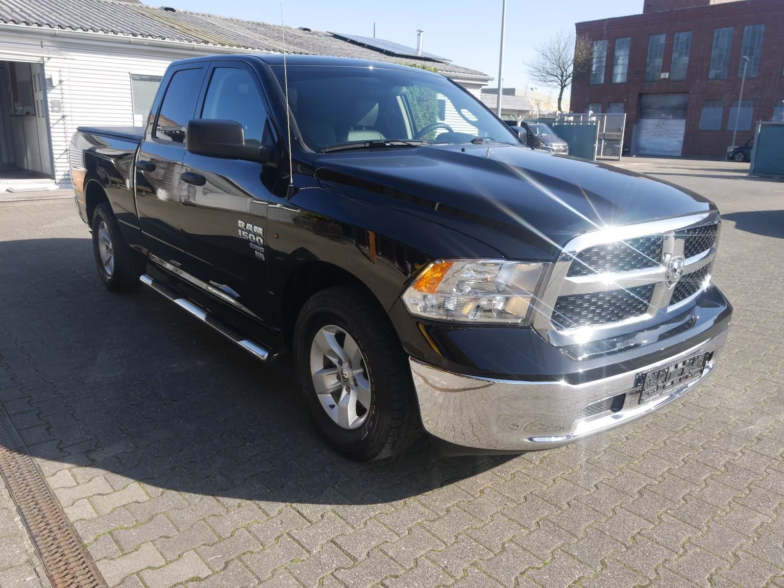 DODGE RAM 1500 Classic - FULL BLACK - Dodge RAM - SYC75