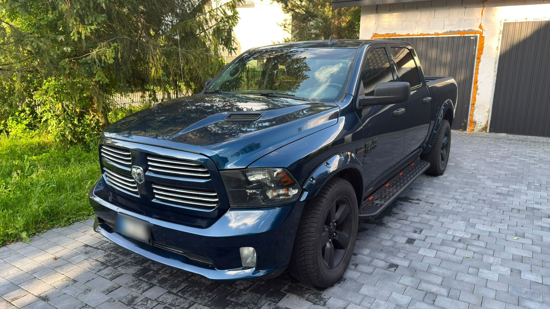 Dodge RAM 1500 Classic 5.7 HEMI 4x4 - 390 CH - Dodge RAM - SYC75