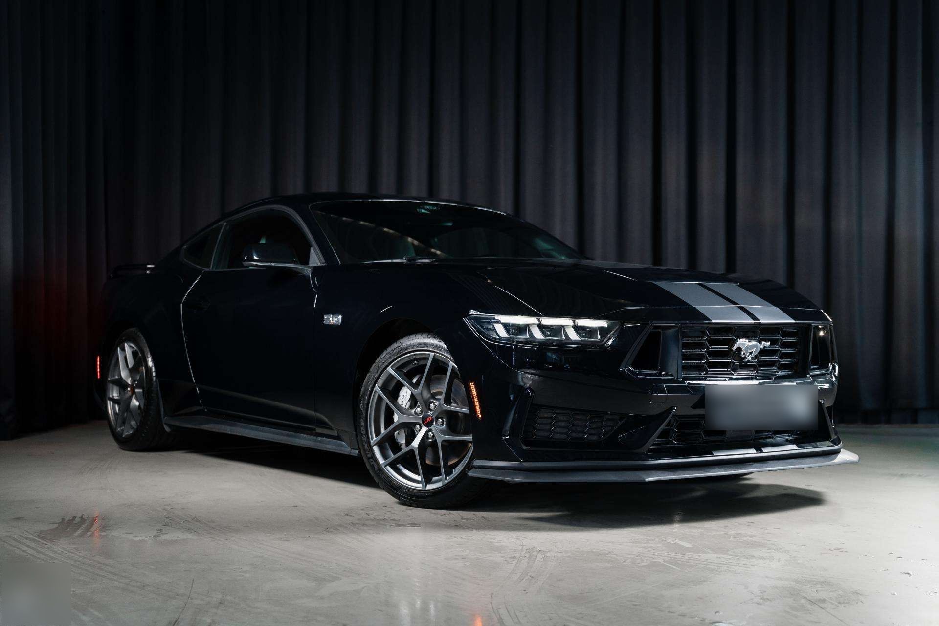 FORD MUSTANG - FULL BLACK - Ford Mustang - SYC75