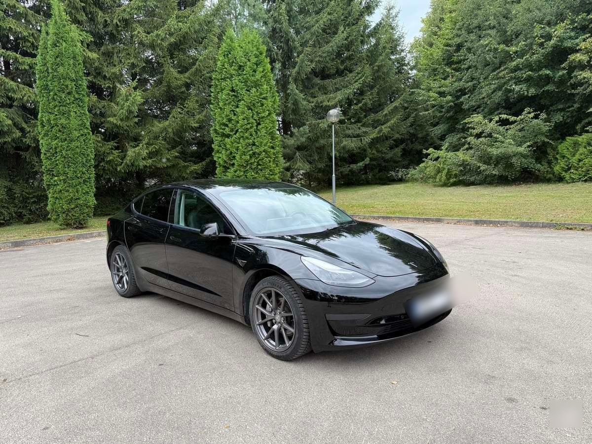 Tesla Model 3 - Tesla Model 3 - SYC75