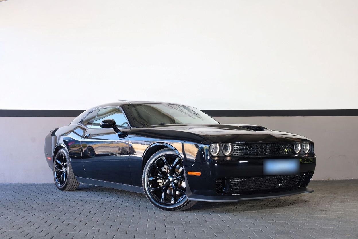 Dodge Challenger-FULL OPTION - Dodge Challenger - SYC75