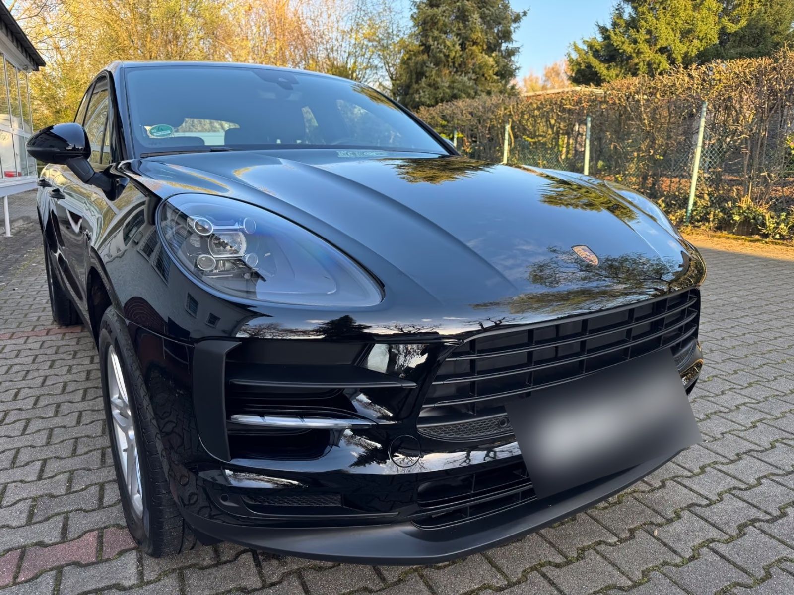 Porsche Macan-245 CH - Porsche Macan - SYC75