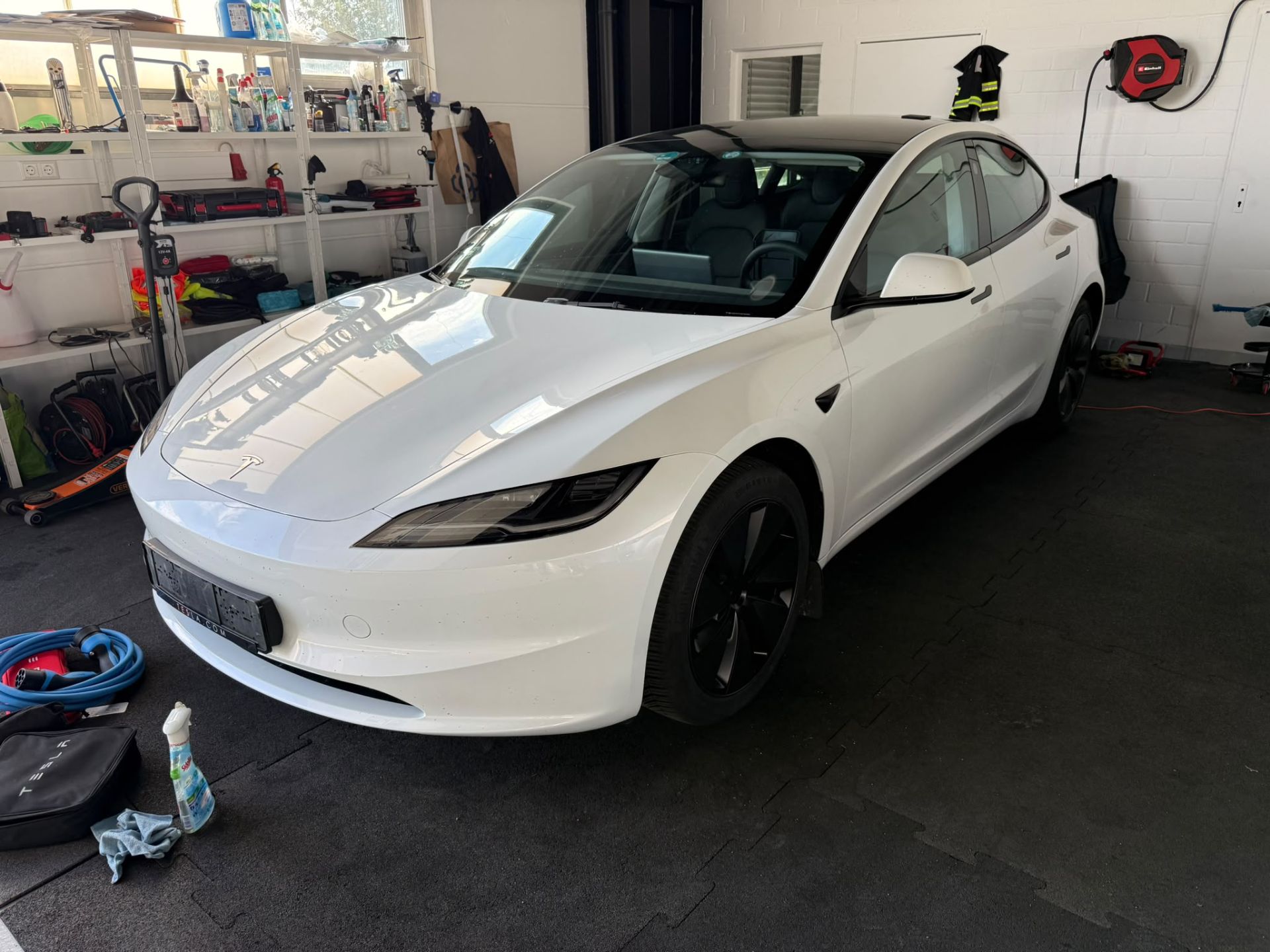 Tesla Model 3 RDW - 283CH - Tesla Model 3 - SYC75